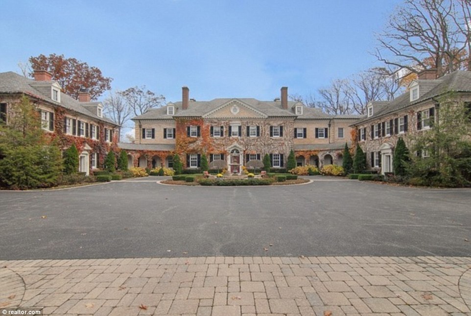 Yours for $18 million: Richard Marx has listed his Georgian-style mansion in Lake Bluff for sale