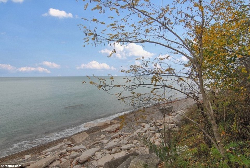 View: The property sits on Lake Michigan in Lake Bluff, a suburb of Chicago