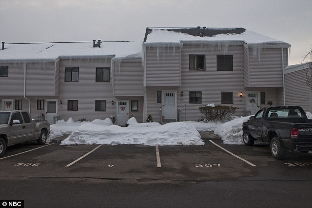 Within the Whispering Woods apartment complex on Tinder Lane sits the childhood home Burt Jenner in Canton, Connecticut. He was killed driving his brother Bruce's Porsche in 1976