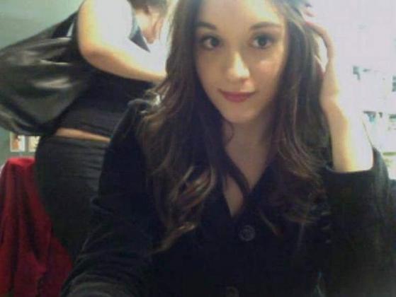 Canadian woman Alexandria Morra aka lislecrett streams porn from library